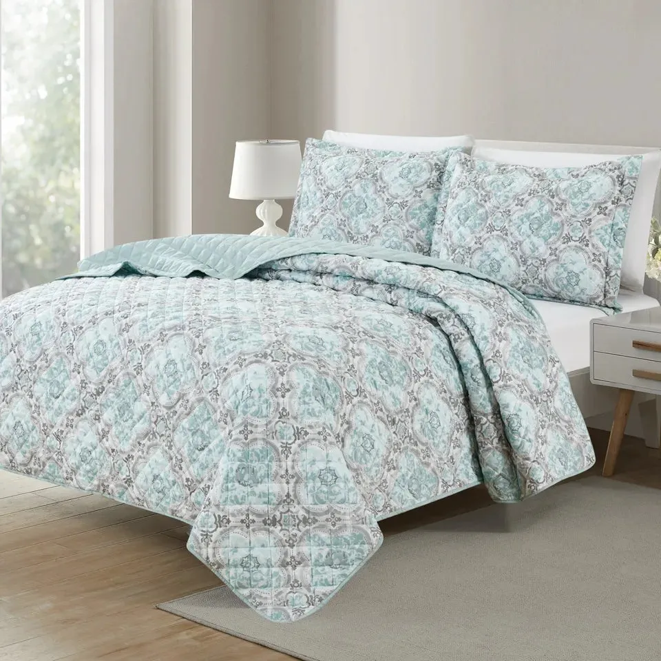 3-Piece Set: Bibb Home Printed Reversible Quilt Set