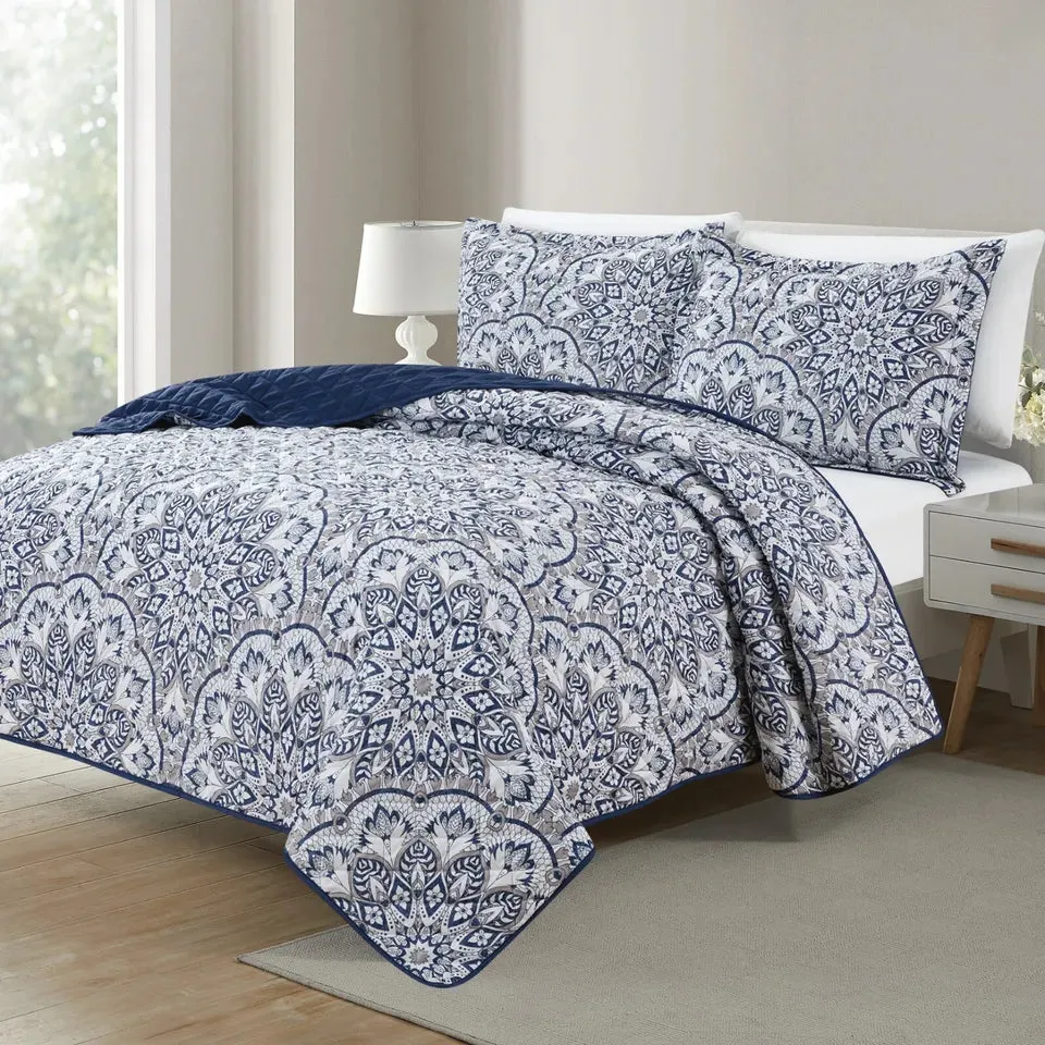 3-Piece Set: Bibb Home Printed Reversible Quilt Set