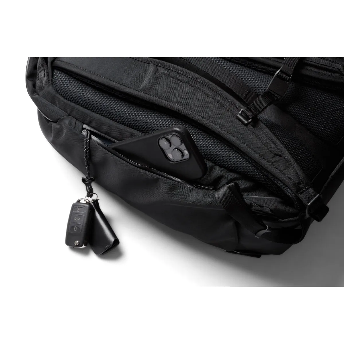 Bellroy Transit Workpack Pro 22L in Black