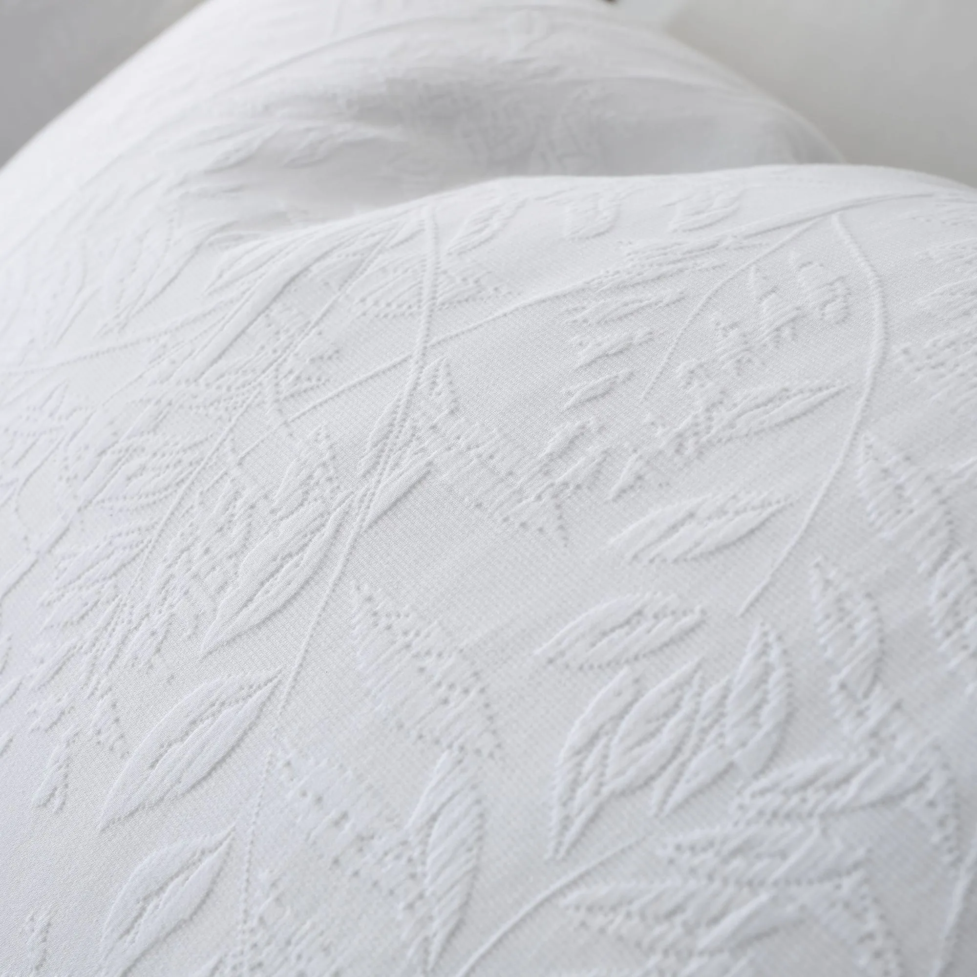 Bianca White Matelasse Leaves Cotton Duvet Set