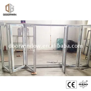 Folding door roller pieces gates