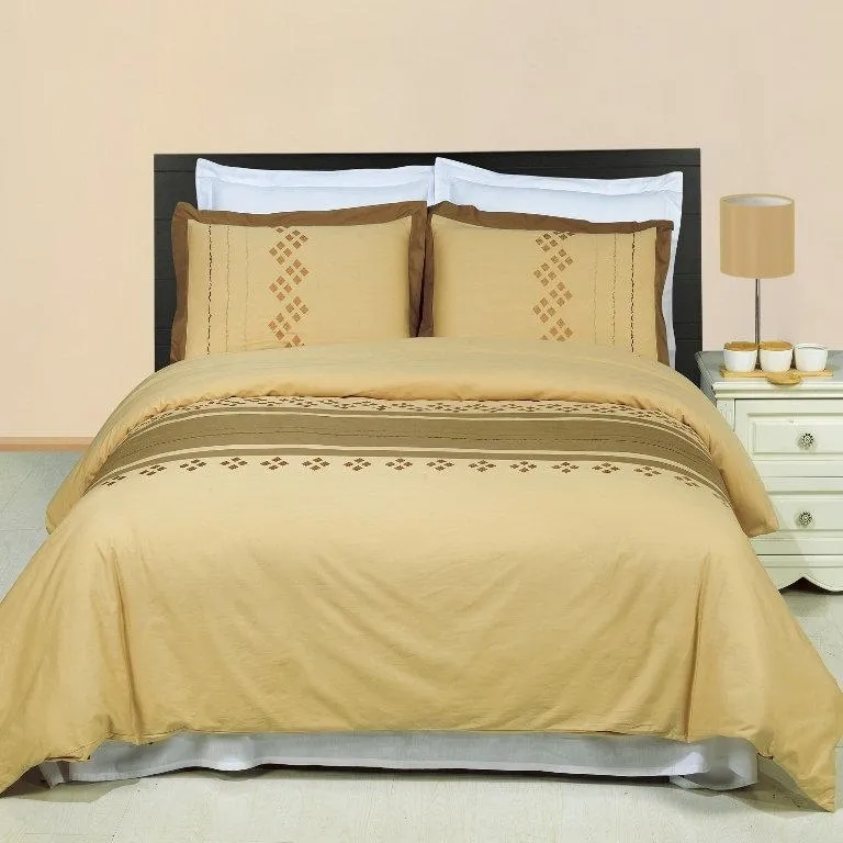 Lakewood Embroidered 100% Cotton 3-Piece Duvet Cover Sets