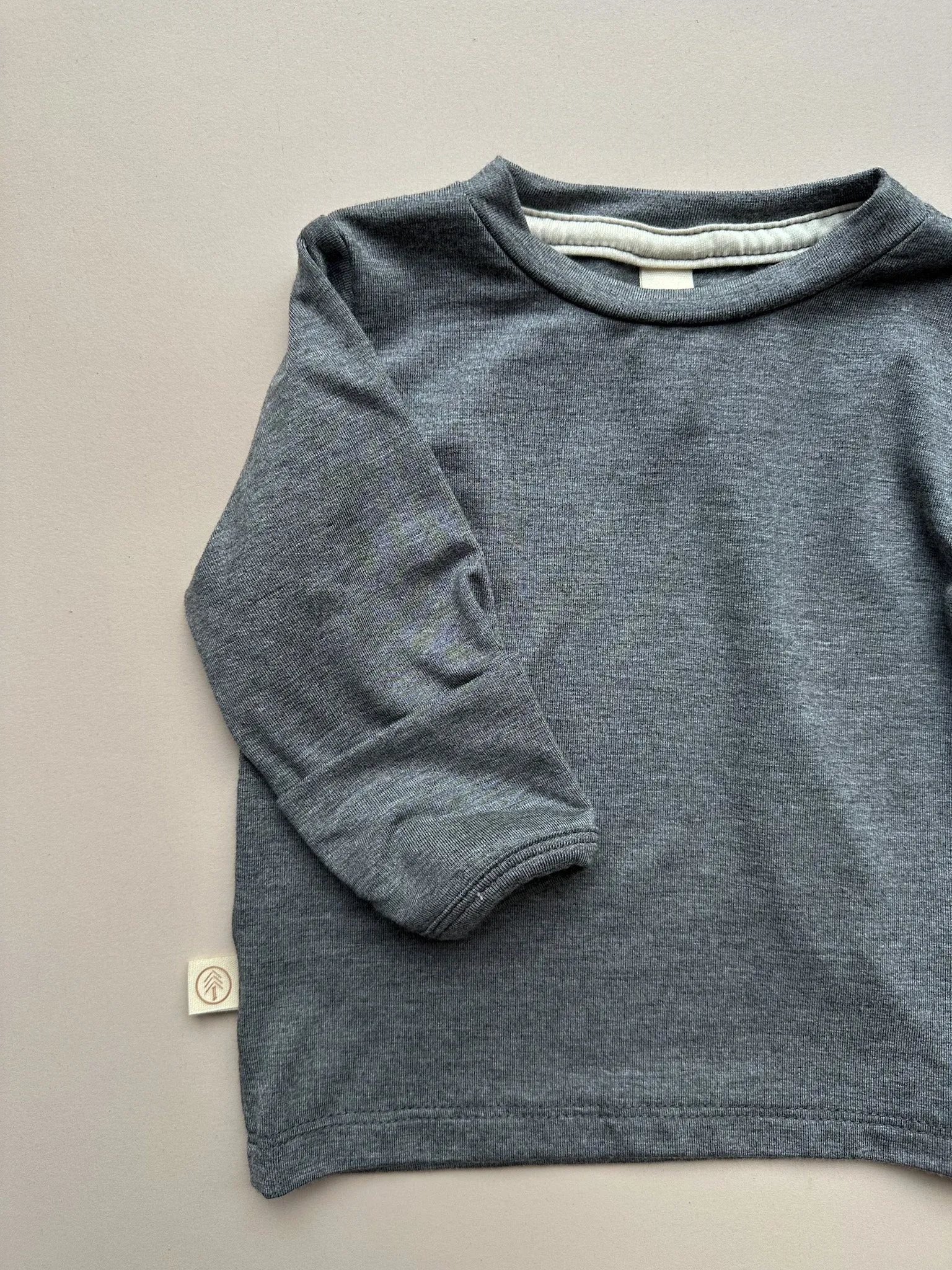 Long Sleeve Crew Neck Tee with Mittens | Baby & Toddler | Luxury Bamboo | Dark Heather Gray