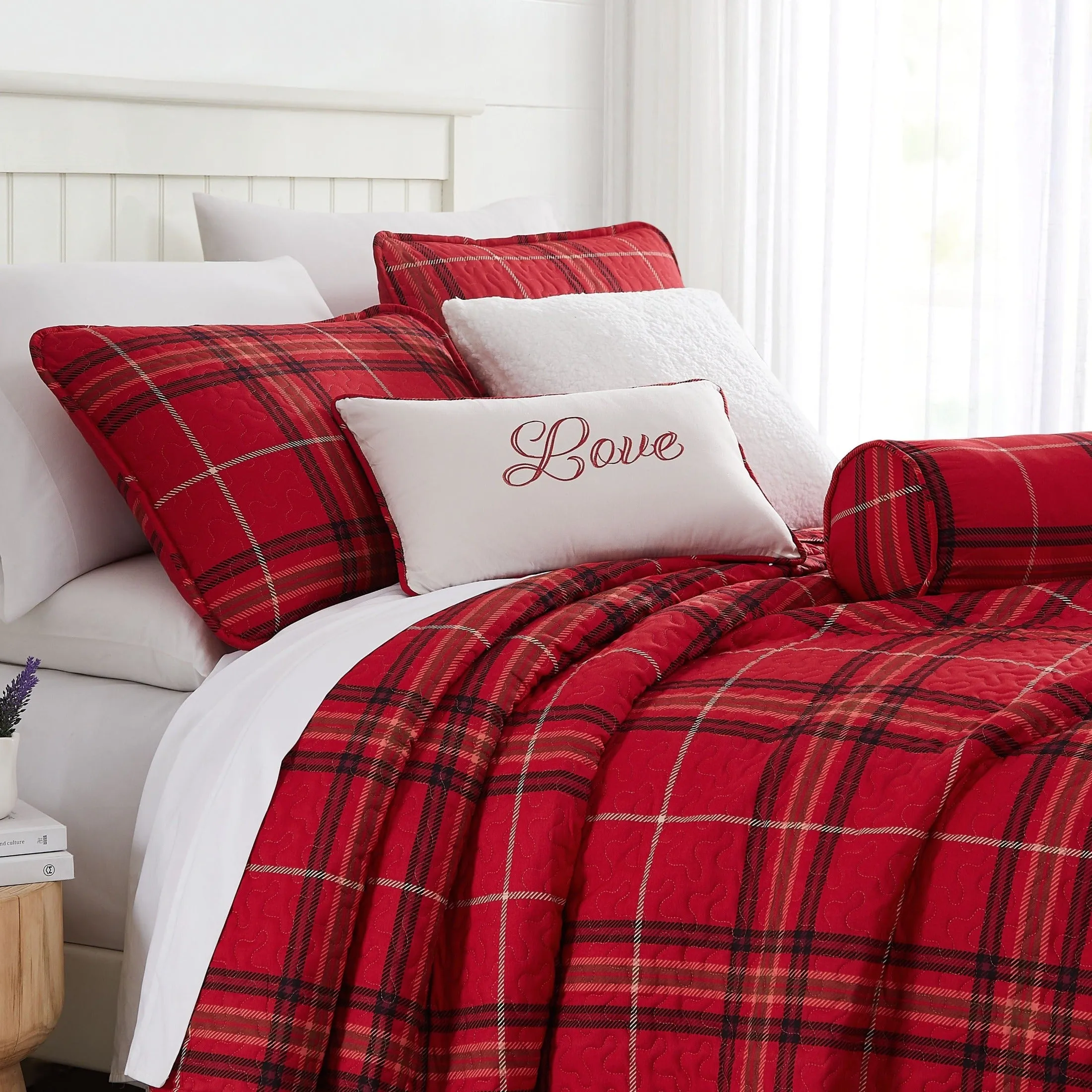 Vilano Plaid 6-Piece Quilt Bedding Set